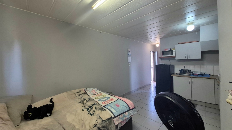 1 Bedroom Property for Sale in Die Bult North West